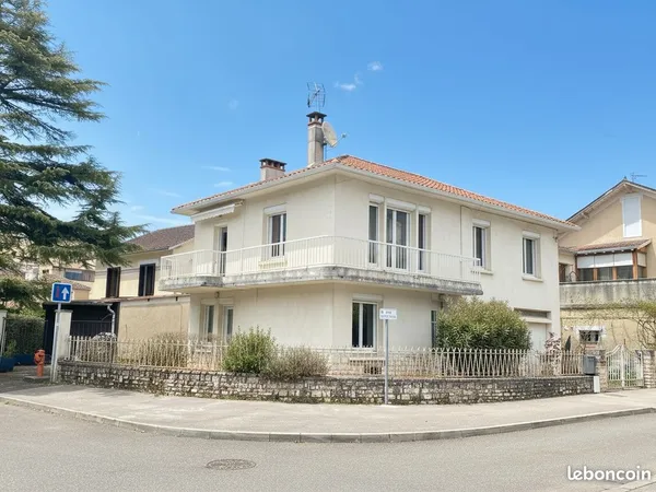 Maison 6 pièces 100 m²