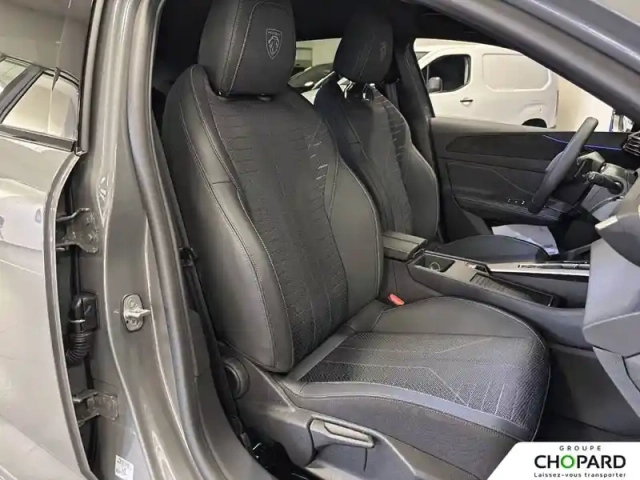 Peugeot 308 electrique 55 kwh 156ch — photo 16