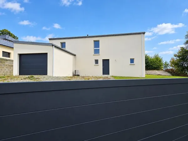 PONTIVY (56) Maison contemporaine 5 chambres