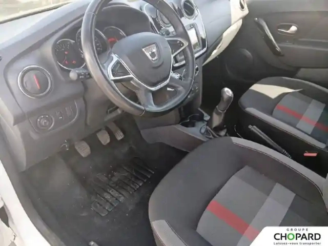 Dacia Sandero blue dci 95 — photo 2