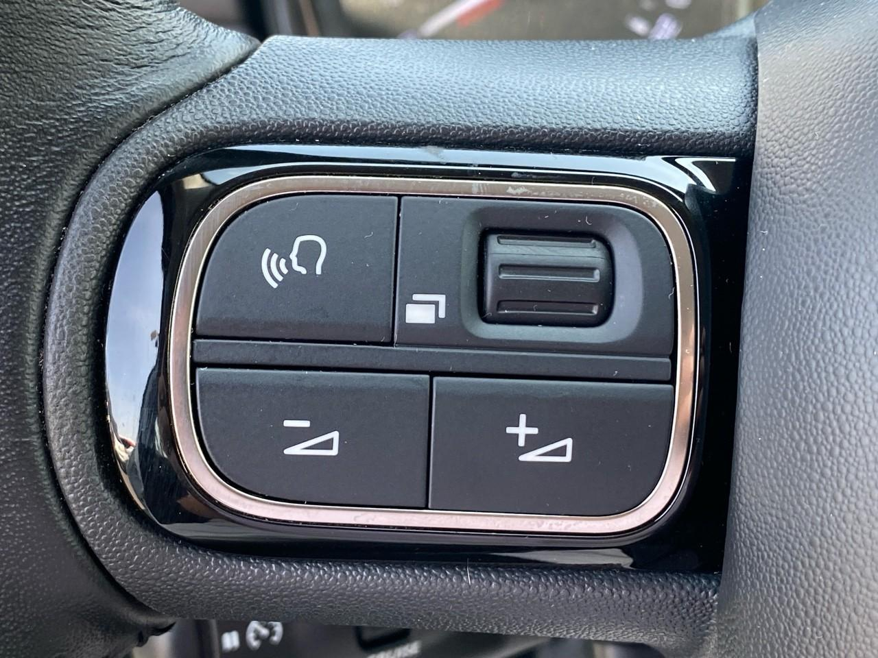 Citroën C3 1.2 puretech 83ch s&s shine — photo 19