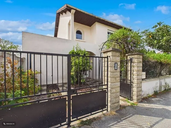 Maison 5 pièces 117 m²