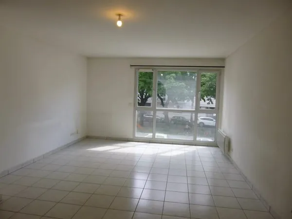 T2 69, avenue Lacassagne 69003 LYON