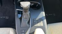 Lexus Ux 250h Luxe 2WD — photo 27