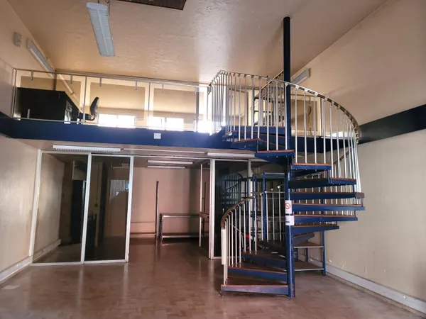 Vends local commercial
