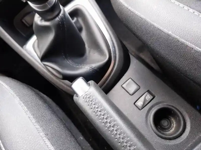 Renault Captur tce 130 fap — photo 28