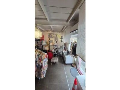 A VENDRE IMMEUBLE EXTREMEMENT BIEN PLACE A FDF!!!!!