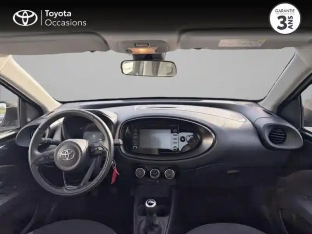 Toyota Aygo X 1.0 vvt-i 72ch dynamic — photo 8