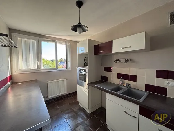 Appartement Cholet 3 pièce(s) 69.65 m2