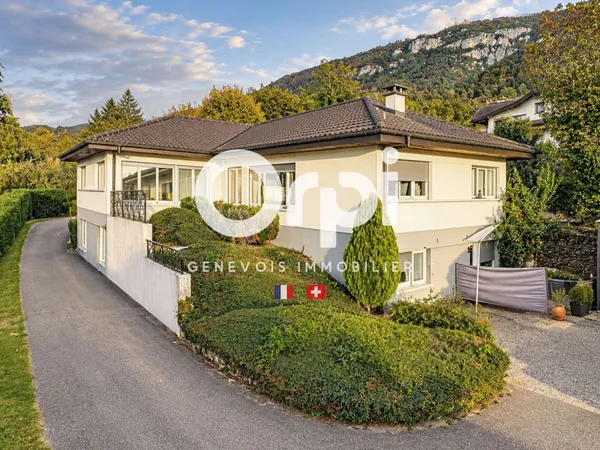 Maison 8 pièces 280 m²
