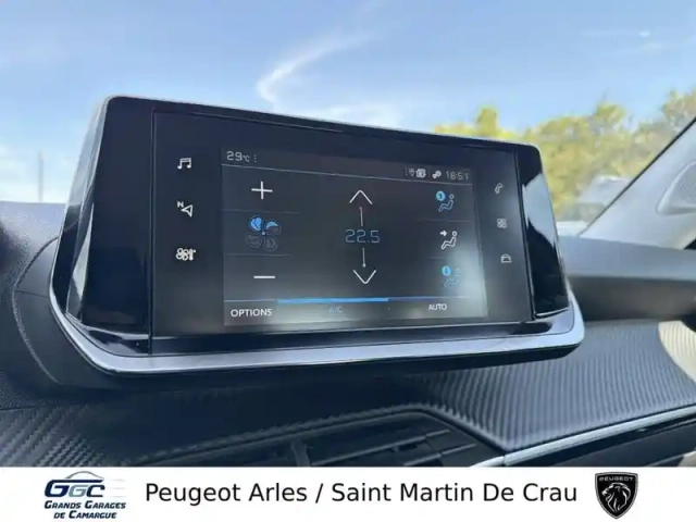 Peugeot 2008 puretech 130 s&amp;s bvm6 — photo 44