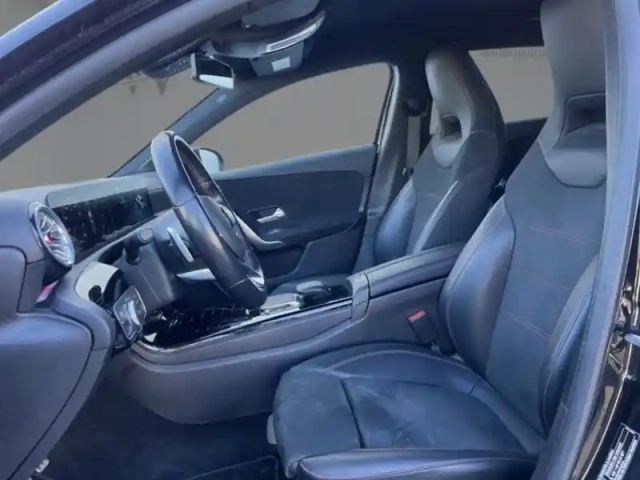 Mercedes Classe A 200 d amg line — photo 12