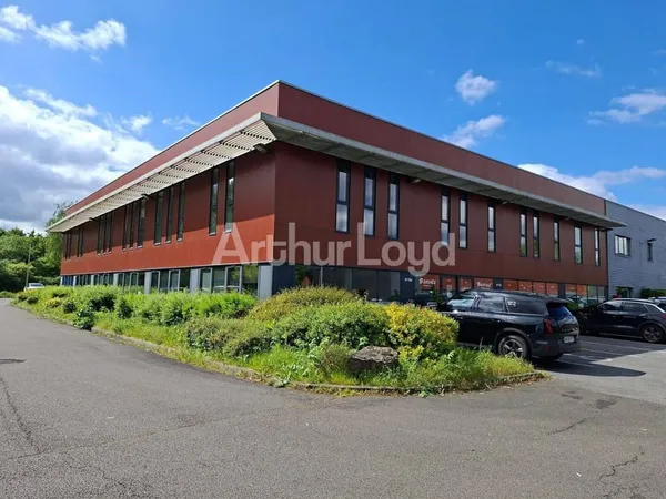Bureaux 2033 m²