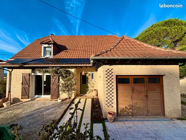 Maison 6 pièces 126 m²
