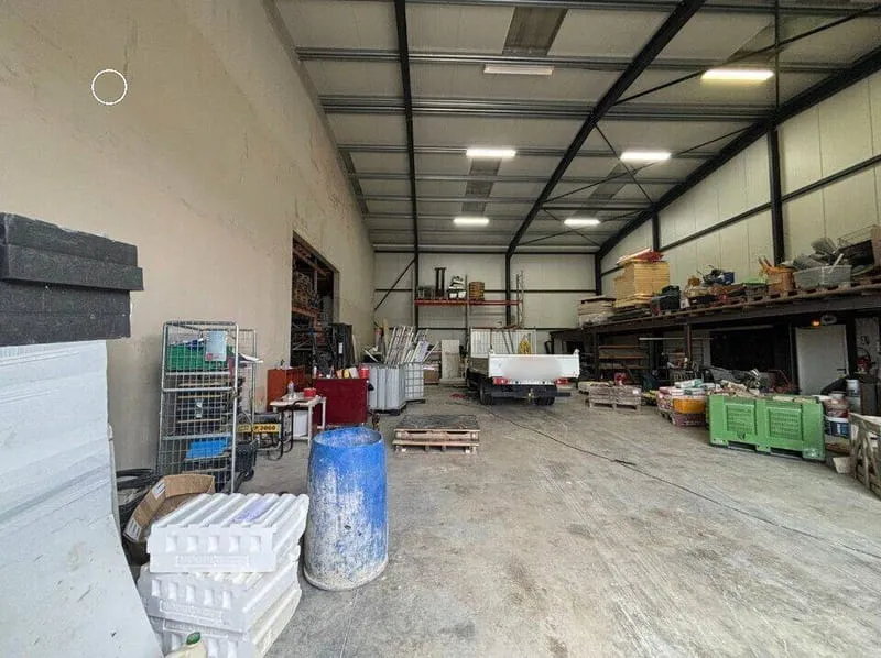 Photo 3