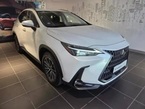 Lexus Nx 350h pack 2wd my24