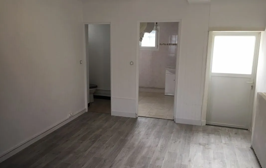 Photo 2
