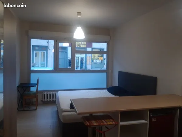 Studio 24 m² rénové et équipé - Campus Tréfilerie - 44 900