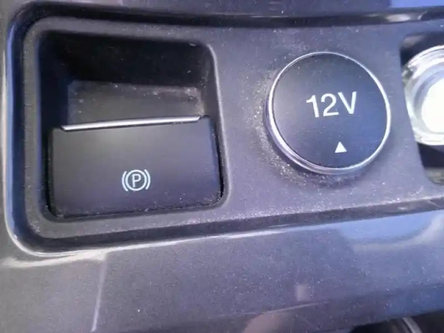 Ford Kuga 1.5 flexifuel-e85 150ch stop&amp;start vignale 4x2 bva euro6.2 — photo 15