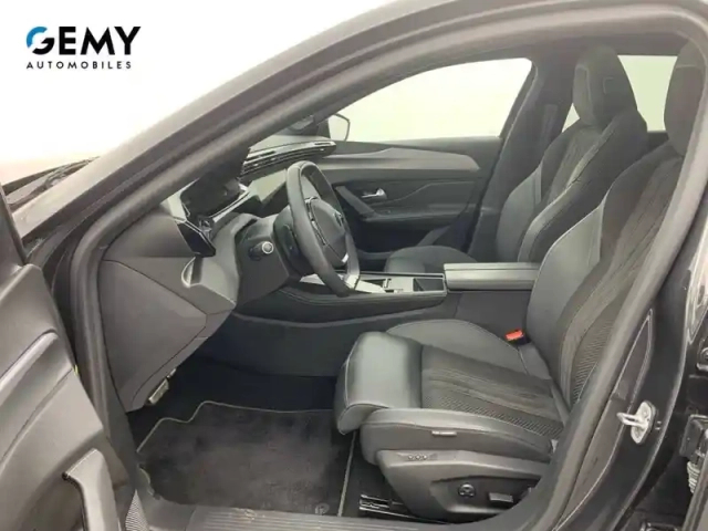 Peugeot 408 phev 225 e-eat8 — photo 34