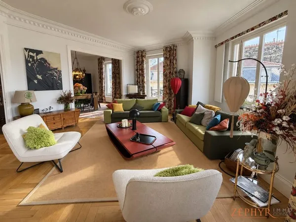 Lyon 2e - Ainay, À Deux Pas De Bellecour?, Appartement trav