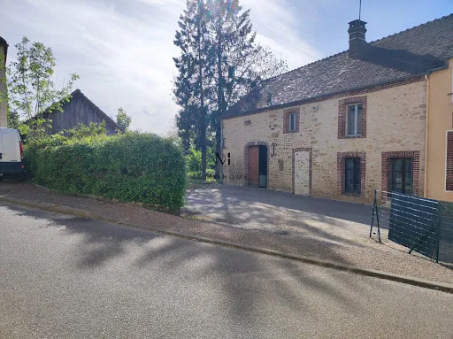 Maison 10 pièces 233 m²