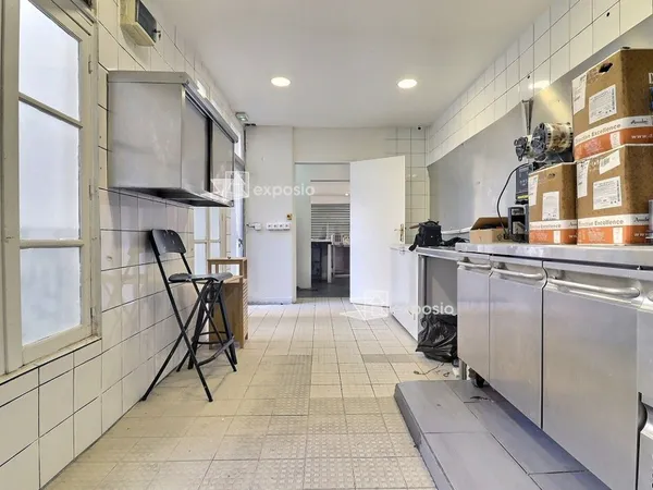 Local commercial 48 m²