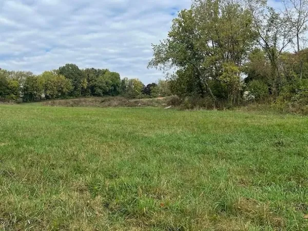 Terrain 640 m²