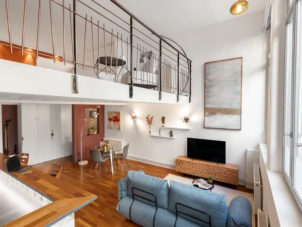 Loft T2 80m2 en hyper centre