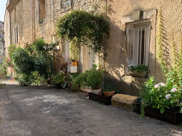 RARE Ensemble immobilier FOURNES (30210)