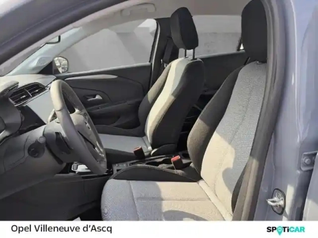 Opel Corsa 1.2 turbo 100ch edition bva8 — photo 11
