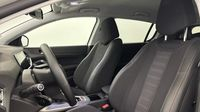 Peugeot 308 1.5 BlueHDi 130ch S&S Allure Pack — photo 12