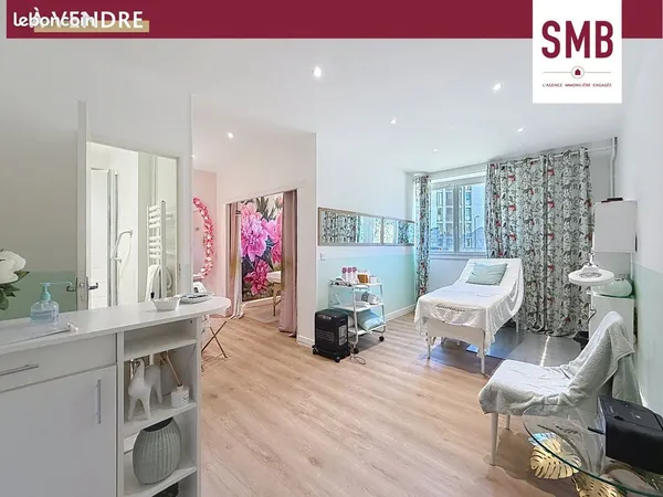 Bureaux 33 m² PAU