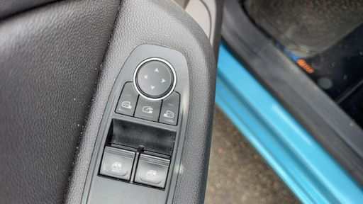 Renault Clio 1.0 SCe 75 - Zen – 2019 – 20802 km – Essence – Boîte Manuelle — photo 8