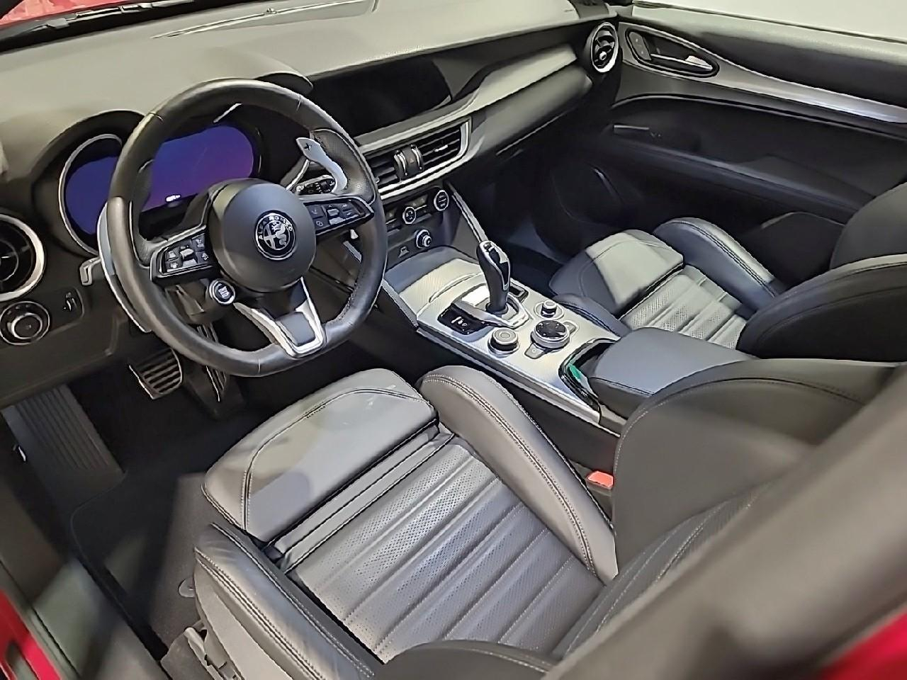 Alfa Romeo Stelvio 2.2 160 ch at8 veloce — photo 9