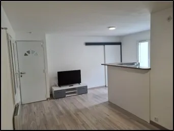 Loue studio à Saumur le 21 novembre 2026 - 26m²