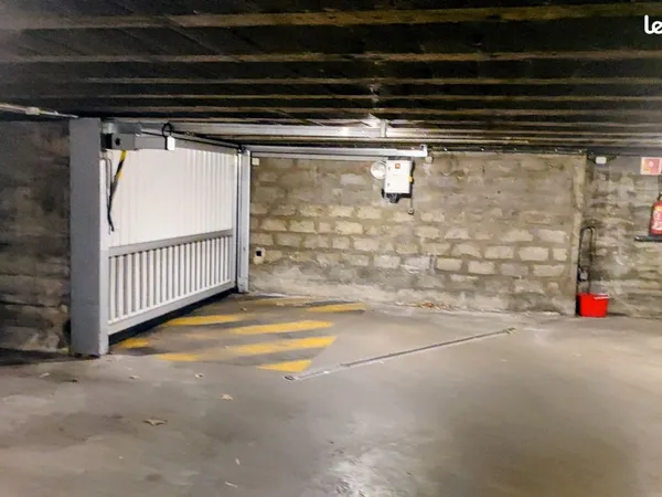 Parking sécurisé proche part-dieu