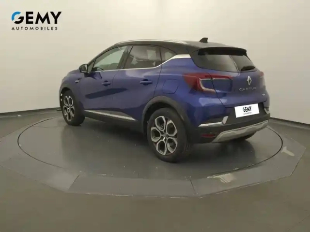 Renault Captur e-tech plug-in 160 — photo 45