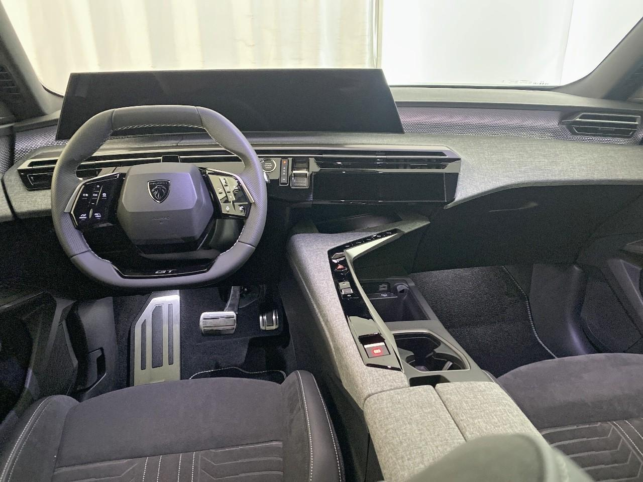 Peugeot 3008 hybrid 145 e-dcs6 gt — photo 8