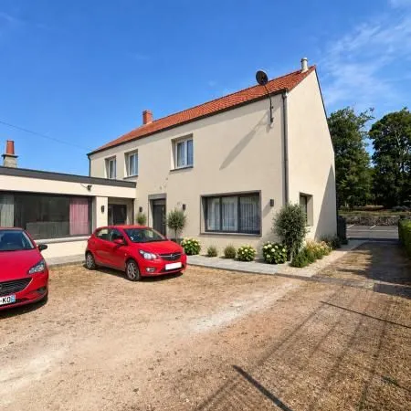Maison 10 pièces 268 m²