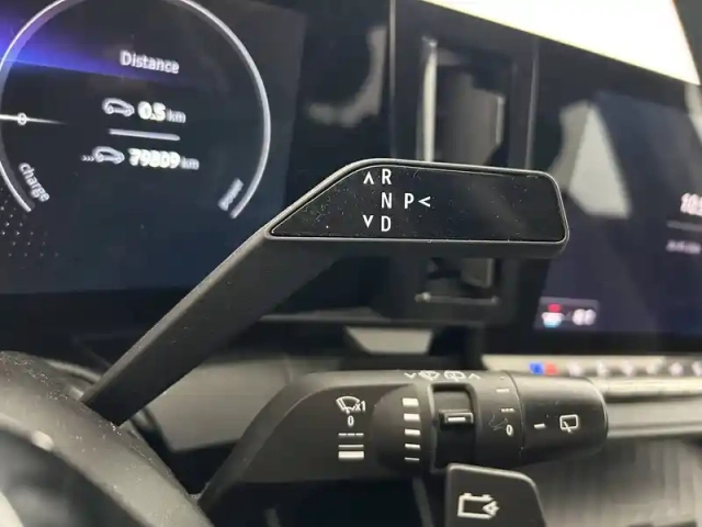 Renault Megane e-tech ev60 220 ch optimum charge — photo 22