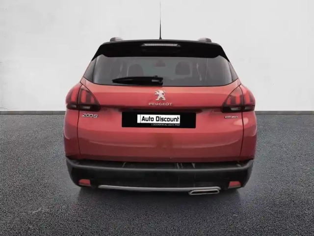 Peugeot 2008 1.2 puretech 110ch s&amp;s bvm5 — photo 28
