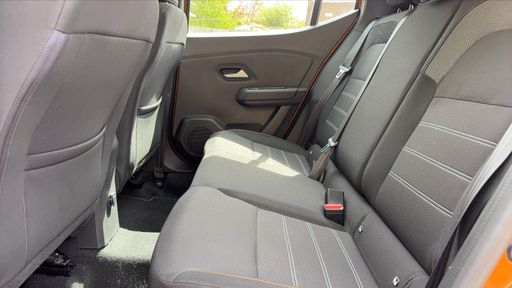 Dacia Sandero 1.0 ECO-G 100 - Stepway Expression + – 2023 – 22406 km – Bicarburation essence GPL – Boîte Manuelle — photo 32