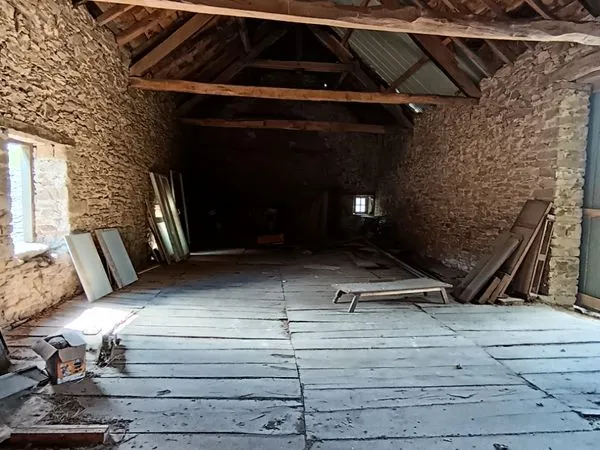 Corps de ferme, prairie