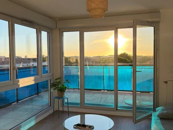 Location T3 meublé Toulouse Trois Cocus, grande terrasse