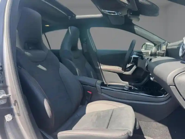 Mercedes Classe A 200 d amg line — photo 17