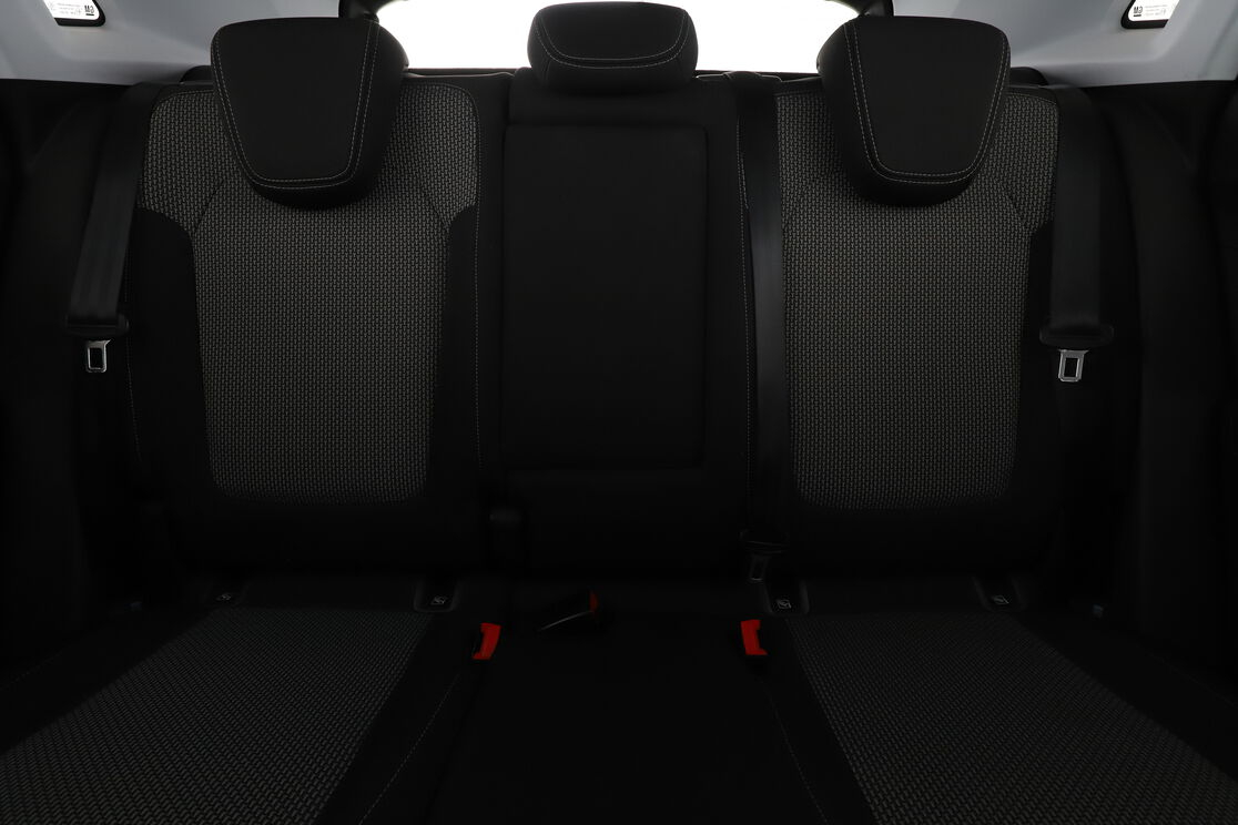 Opel Grandland X 1.2 Turbo Auto — photo 16