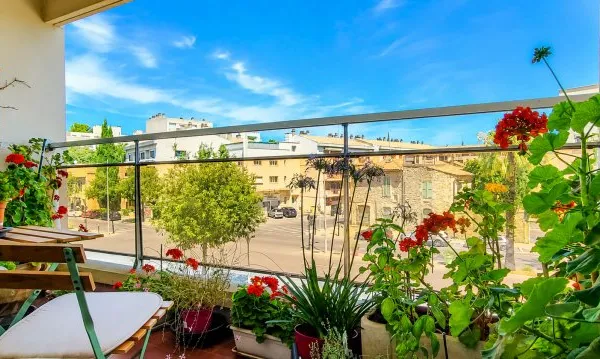 APPARTEMENT T3 AVEC ASCENSEUR, LOGGIA, PROCHE JARDINS DE LA