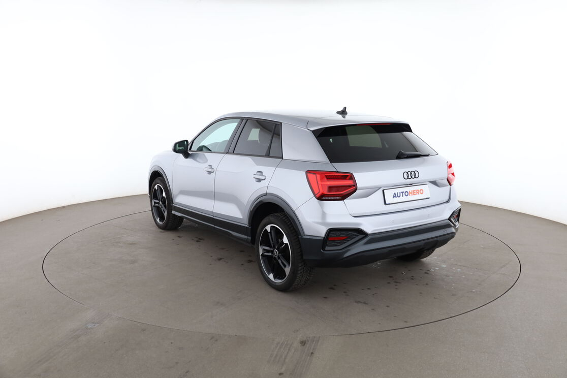 Audi Q2 35 TFSI Design Luxe S Tronic — photo 3