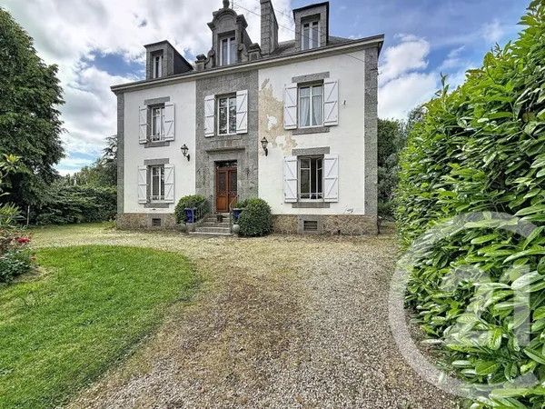 Maison 13 pièces 275 m²